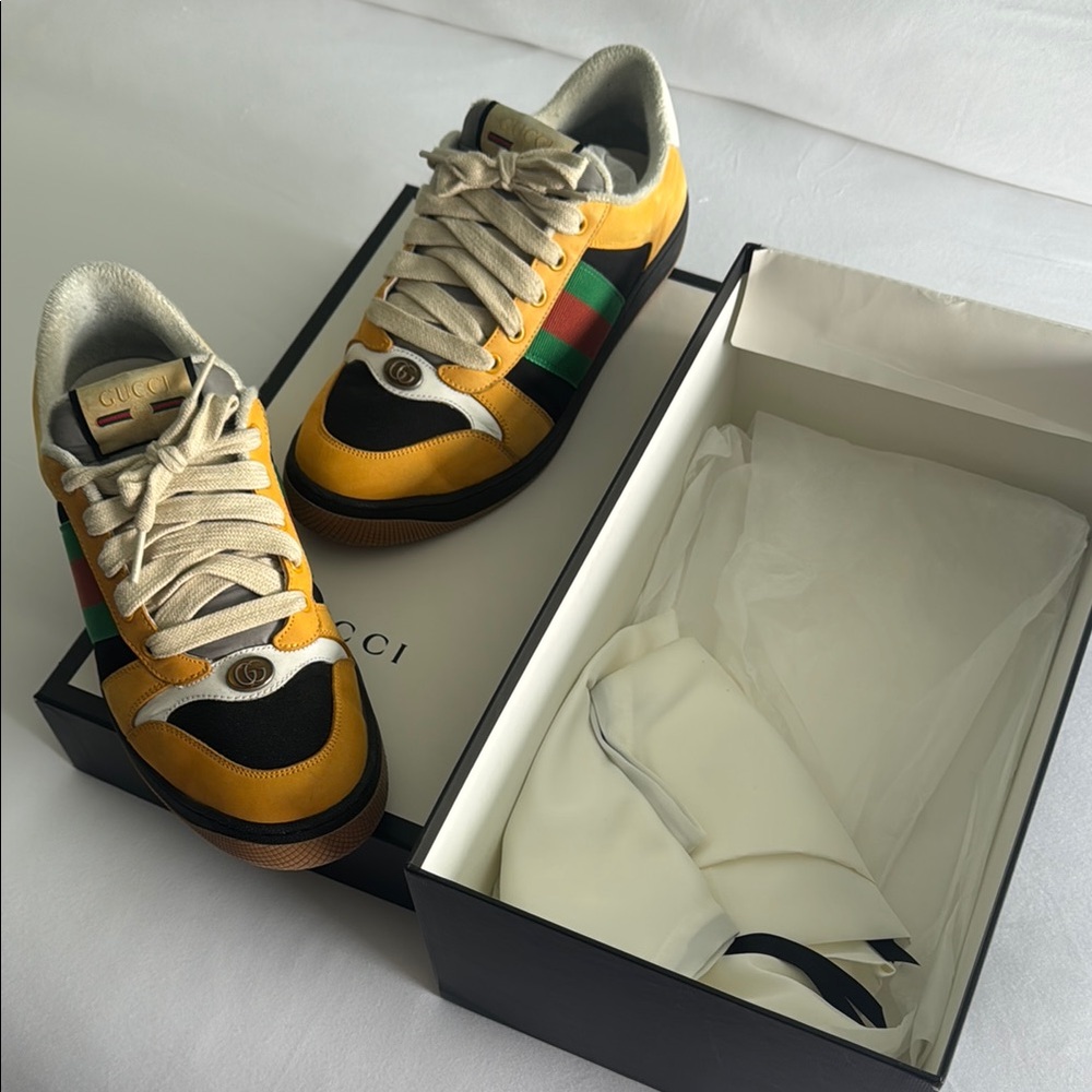 Gucci Men's Vibrant Yellow Sneakers with Green and Red Stripes - Picture 3 of 5